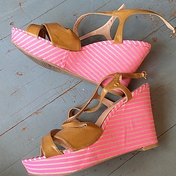 TH strappy pink wedge heels - Picture 4 of 8